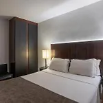 Orla Copacabana Hotel