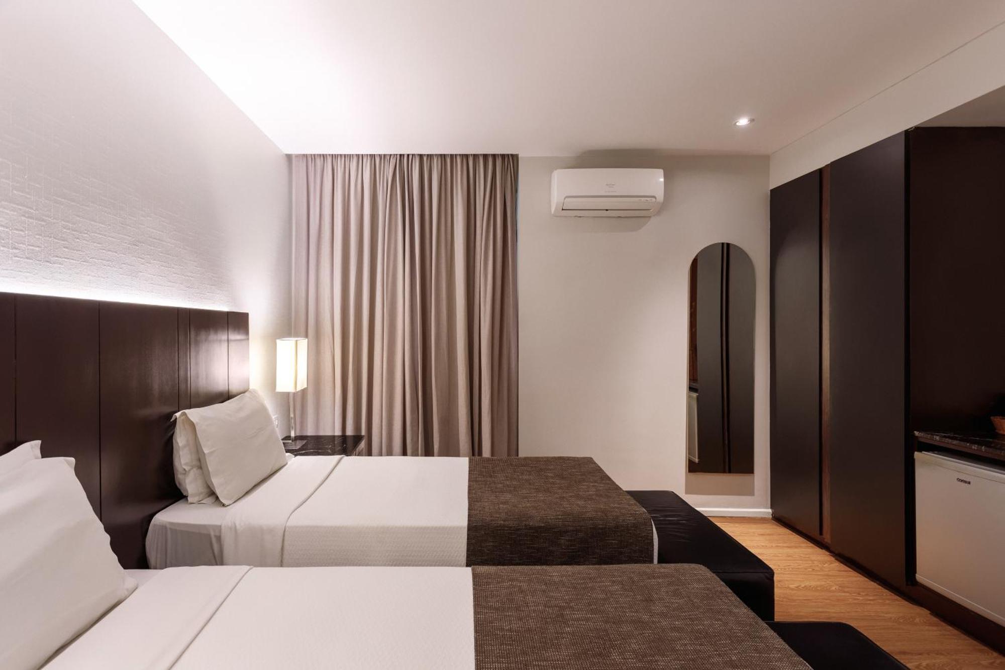 Orla Copacabana 4*