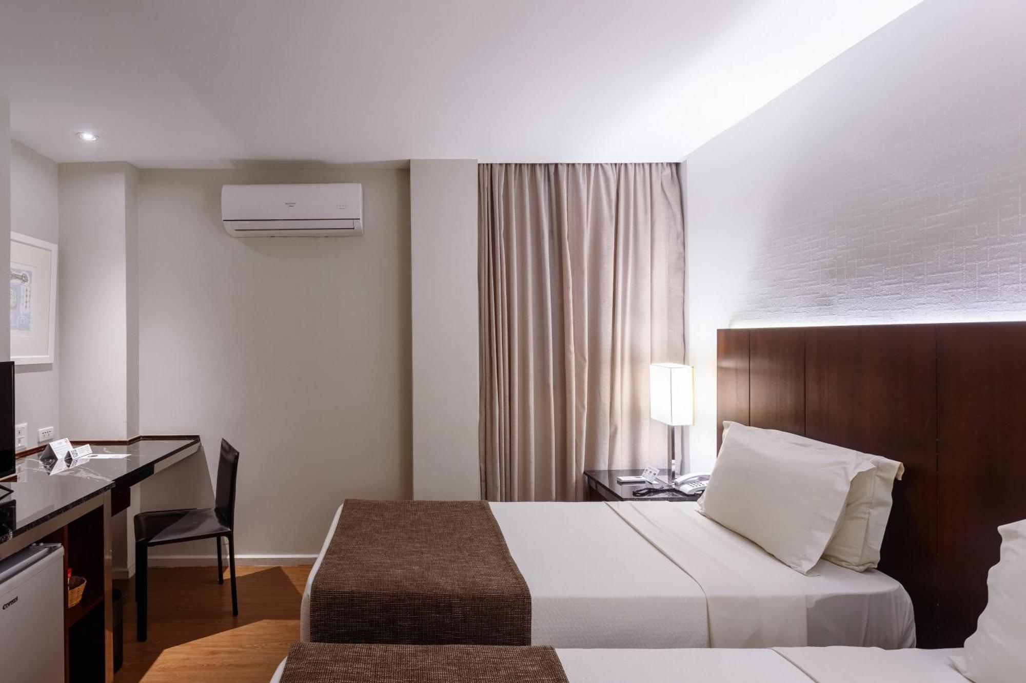 Hotel Orla Copacabana 4*